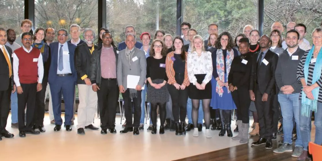 Teilnehmende der Konferenz zu Multi-Akteurs-Partnerschaften