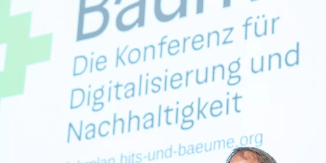 Hendrik Zimmermann auf der Konferenz „Bits & Bäume“, 2018