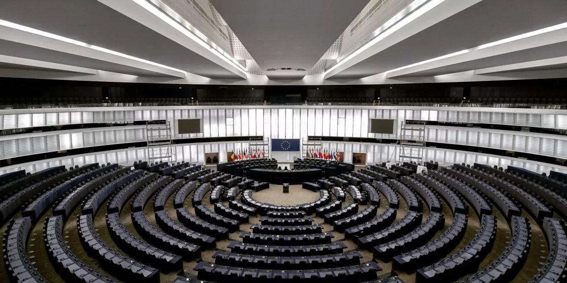 Blick in den Plenarsaal des EU-Parlaments in Strasbourg